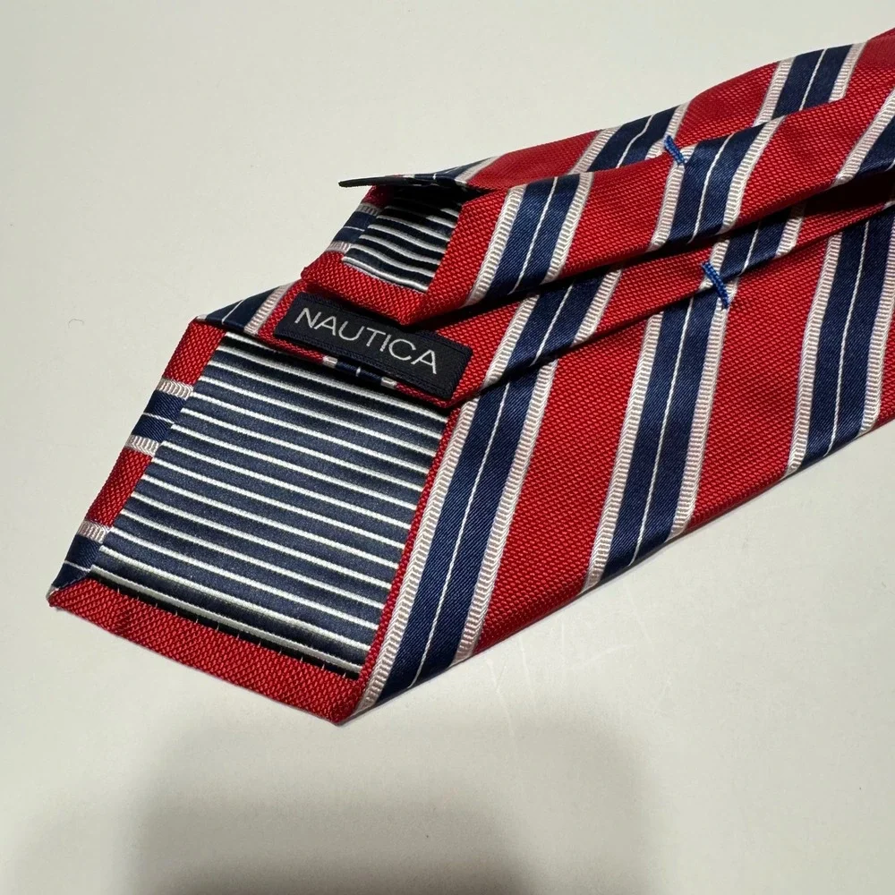 Nautica red blue